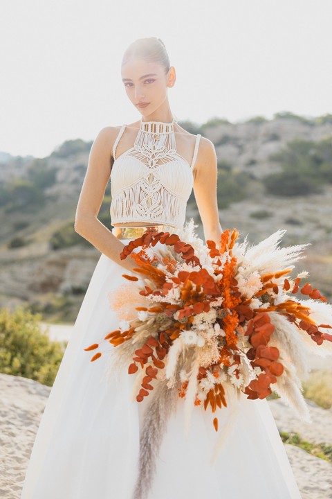 L&rsquo;art d&rsquo;associer fleuriste mariage et robe de mariée